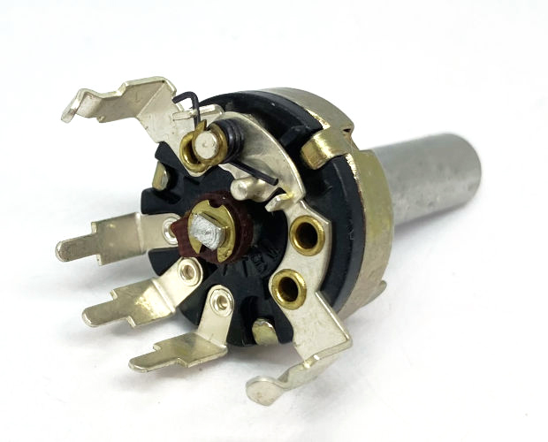 ツバメ無線 φ17mmスイッチ付 ボリウム B10KΩ (20個入) ■限定特価品■