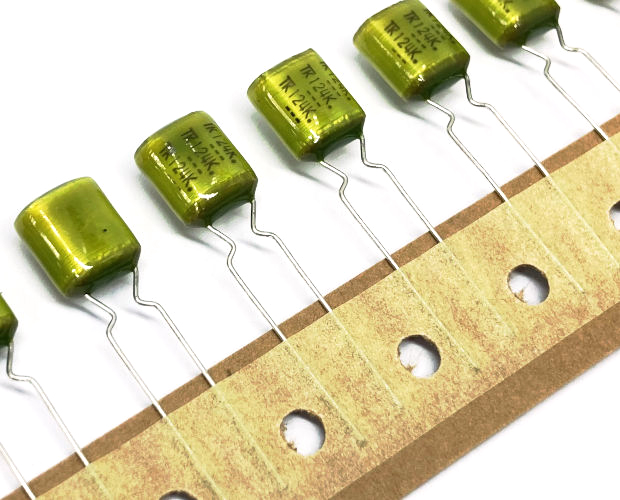 ポリエステルフィルムコンデンサ 50V 0.12μF±10% (100個入) ■限定特価品■