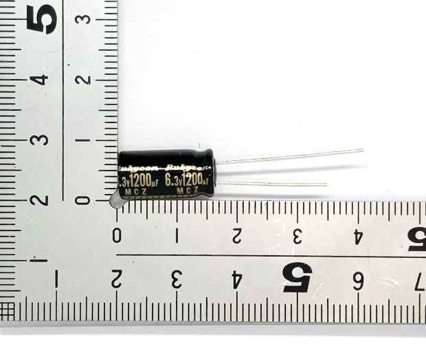 超低インピーダンス電解コンデンサ 6.3V 1200μF (20個入) ■限定特価品■