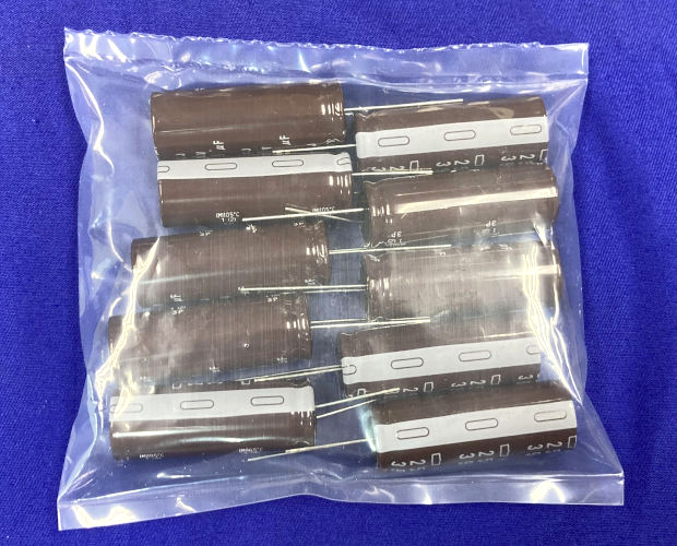 平滑用途向け 電解コンデンサ 250V 390μF 105℃ (10個入) ■限定特価品■