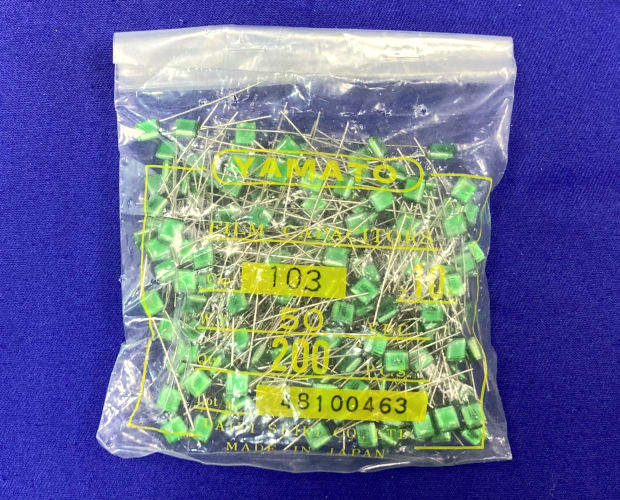 ヤマト科学 フィルムコンデンサ 50V 0.01μF ±10% (200個入) ■限定特価品■