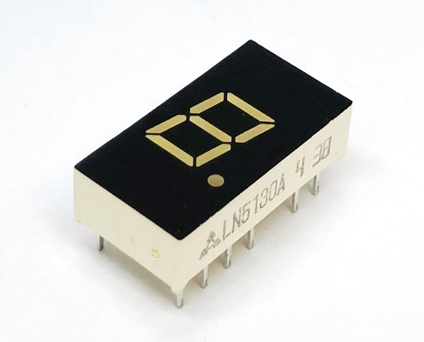 アノードコモン 7セグLED(赤) (50個入) ■限定特価品■