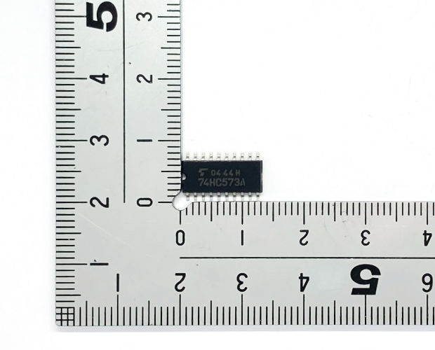 8チャネル Dラッチ 3 ステート出力 (20個入) ■限定特価品■