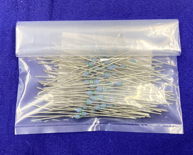 ファストリカバリダイオード 800V 0.4A 0.4μS (100個入) ■限定特価品■